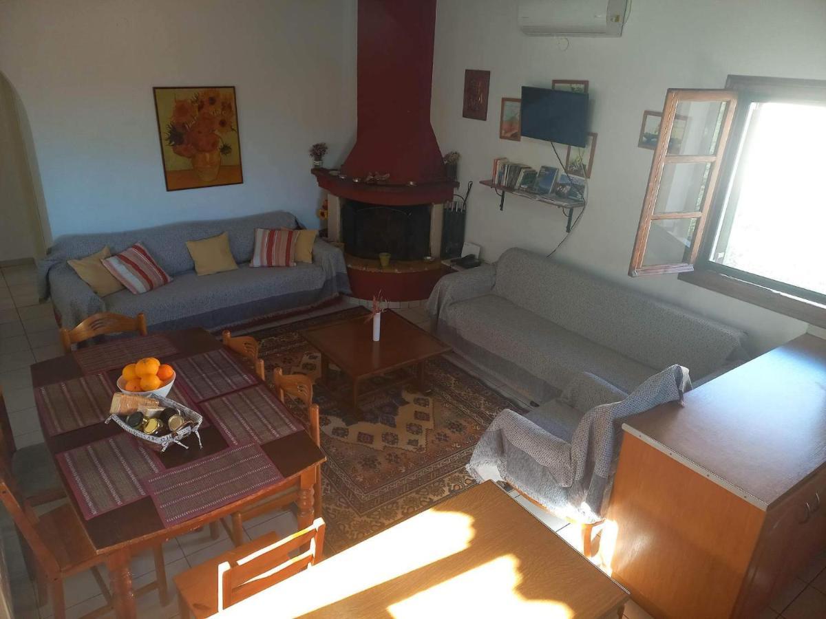 Rodomelo House - 3 Bedrooms Λεωνίδιο Εξωτερικό φωτογραφία