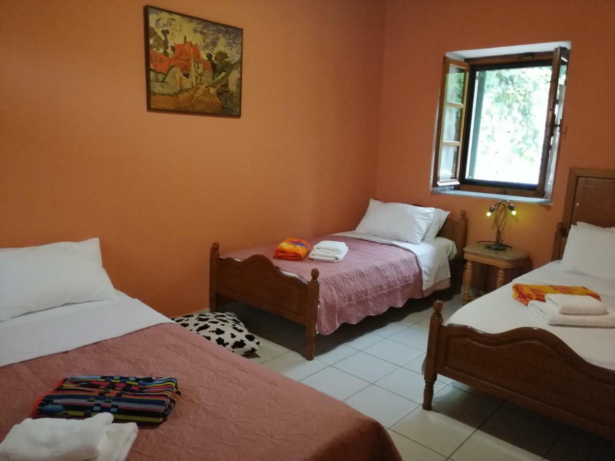 Rodomelo House - 3 Bedrooms Λεωνίδιο Εξωτερικό φωτογραφία
